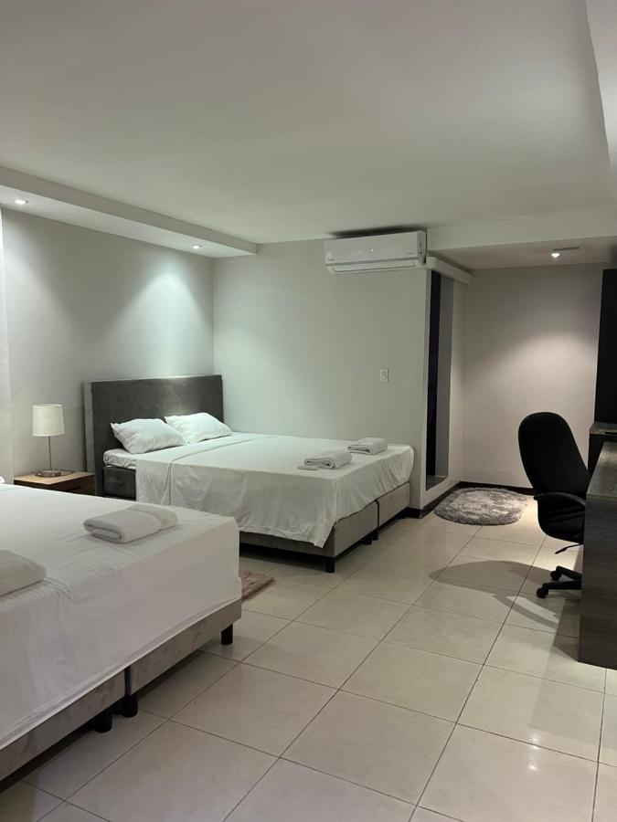 Hotel Ritzz 帕拉马里博 外观 照片